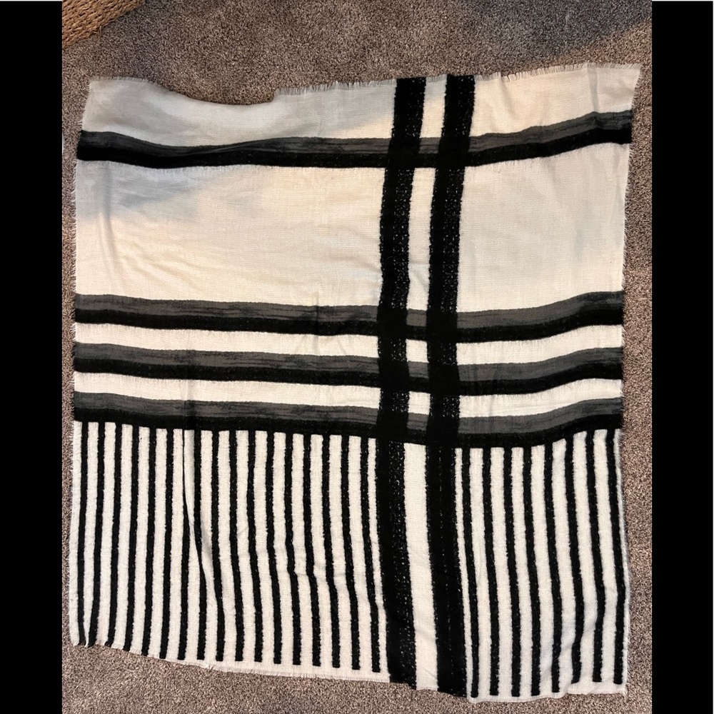 Zara wrap.